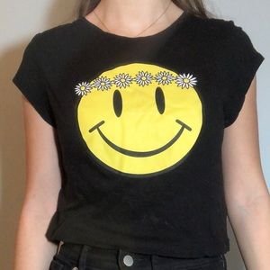 ❤️ NIRVANA YELLOW SMILEY FACE BLACK CROP TOP HIPPY